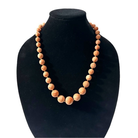 Vtg Signed Joan Rivers Peaches & Cream Graduated Glass Pearl Bead Necklace 24” - Picture 2 of 14